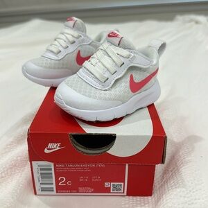 Nike Tanjun Easton Sold Out White / Aster Pink Nike Baby Shoes